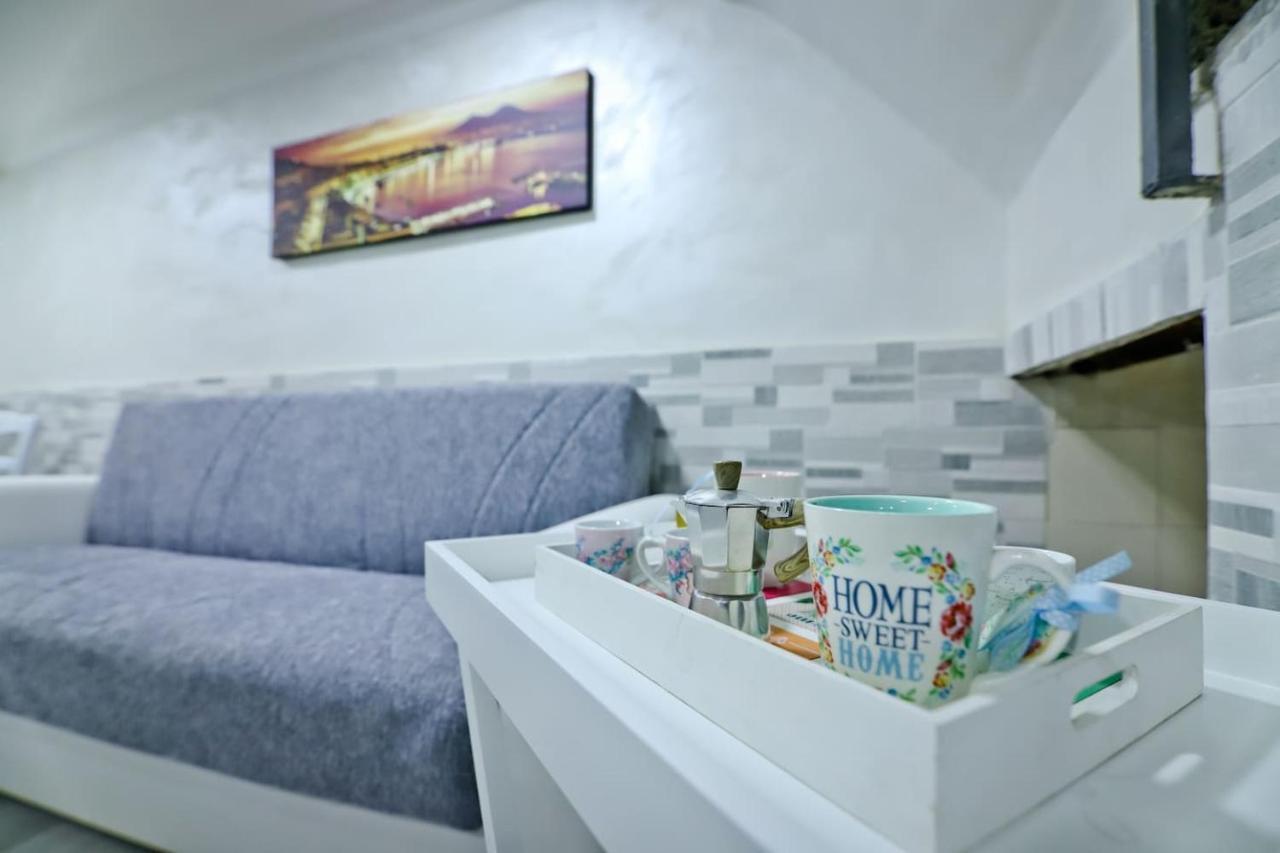 Вилла A'Casa E' Mamma' Неаполь Экстерьер фото